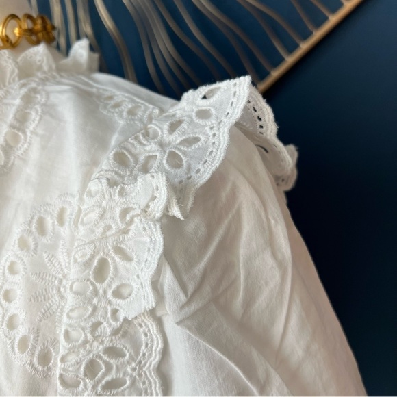 NWT Adorable White Lace Trimmed Women's Top - Large - Picture 4 of 6